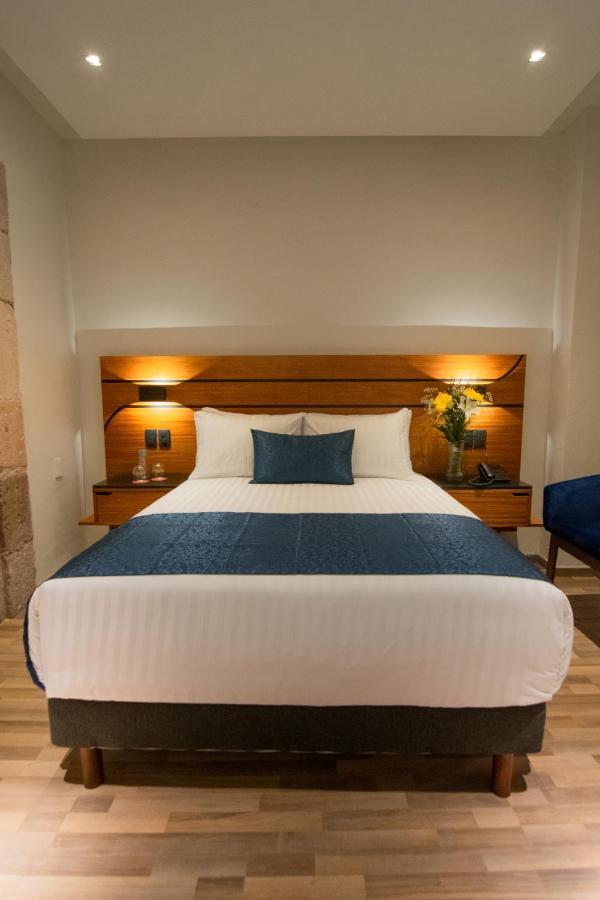 Hotel Boutique Maria Морелия Экстерьер фото